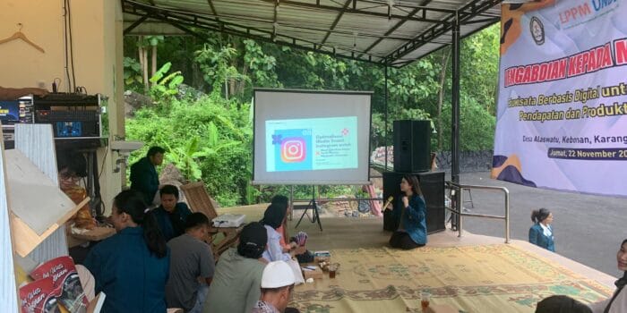 Tingkatkan Daya Tarik Wisata, Mahasiswa KKN-T UNDIP Lakukan Edukasi Optimalisasi Instagram