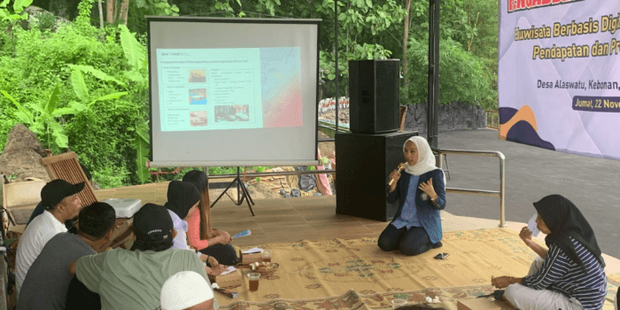 Pentingnya Pricing Strategy untuk Desa Wisata Berkelanjutan, Mahasiswa KKN Tematik UNDIP Mengadakan “Pelatihan Perhitungan Harga Produk Desa Wisata dan UMKM”