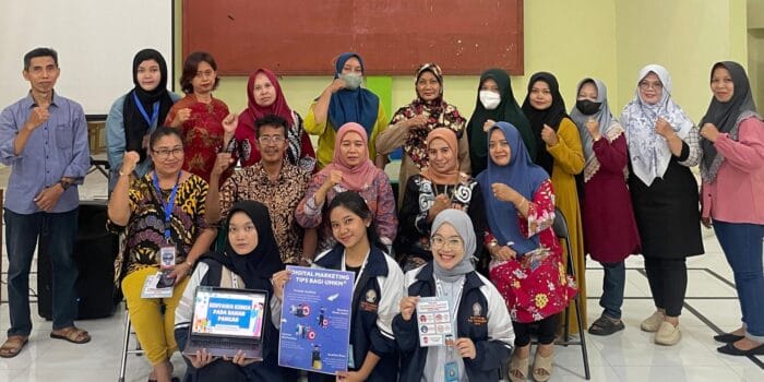Mahasiswa KKN-T UNDIP Adakan Sosialisasi Higienitas dan Sanitasi pada Proses Produksi UMKM Kelurahan Tembalang