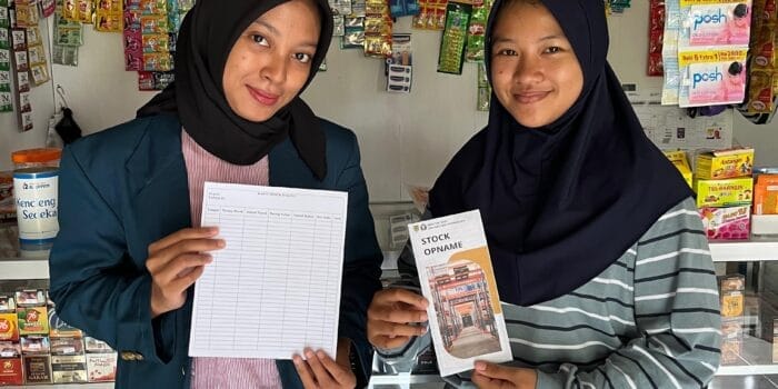 Mahasiswa KKN UNDIP Lakukan Optimalisasi Stock Opname pada UMKM sebagai Solusi Efisiensi Pergerakan Barang