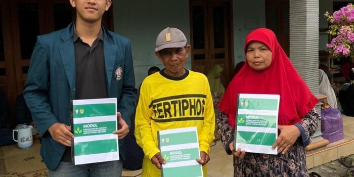 Dukung Pertanian Berkelanjutan, Mahasiswa KKN UNDIP Bangun Gudang Penyimpanan Pupuk di Desa Pojok: Solusi Tepat Mutu, Tepat Waktu, dan Tepat Biaya 