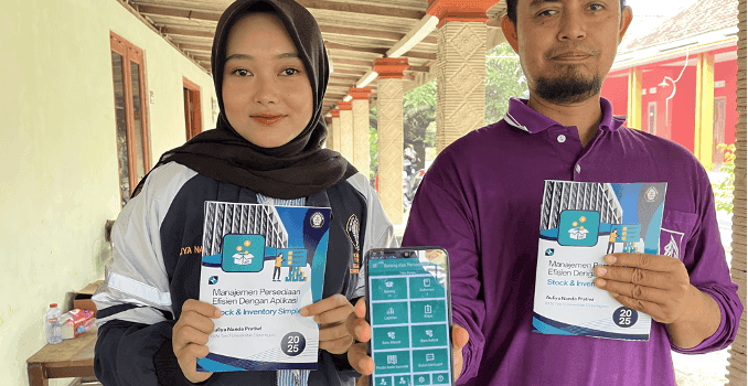 Dukung Kemajuan UMKM, Mahasiswi KKN UNDIP Tingkatkan Manajemen UMKM Melalui Digitalisasi Pengelolaan Persediaan Menggunakan Aplikasi