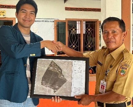 Mahasiswa KKN UNDIP Lakukan Pemetaan Network Analysis Keterjangkauan Fasilitas Persampahan dan Inovasi Eco Paving Blok dari Limbah Plastik di Desa Pojok