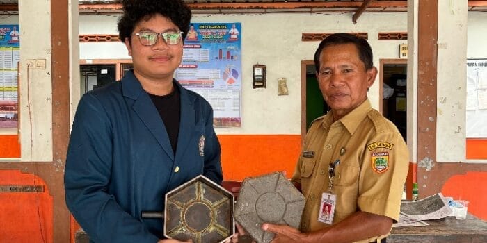 Inovatif! Bantu Pengolahan Limbah Plastik, Mahasiswa KKN UNDIP Bikin Rancangan Desain Alat Cetakan Eco Paving Block di Desa Pojok 