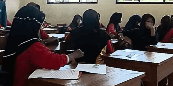 Tingkatkan Kualitas Pembelajaran, Mahasiswa KKN UNDIP Adakan Skrining Kemampuan Bahasa Inggris Siswa Kelas 6 di SDN 02 di Desa Pojok, Sukoharjo
