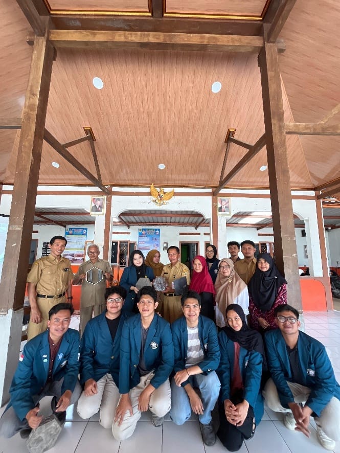 Inovasi Ramah Lingkungan, Mahasiswa KKN UNDIP Lakukan Pemetaan Rekomendasi Pemasangan Eco Paving Blok di Desa Pojok, Sukoharjo