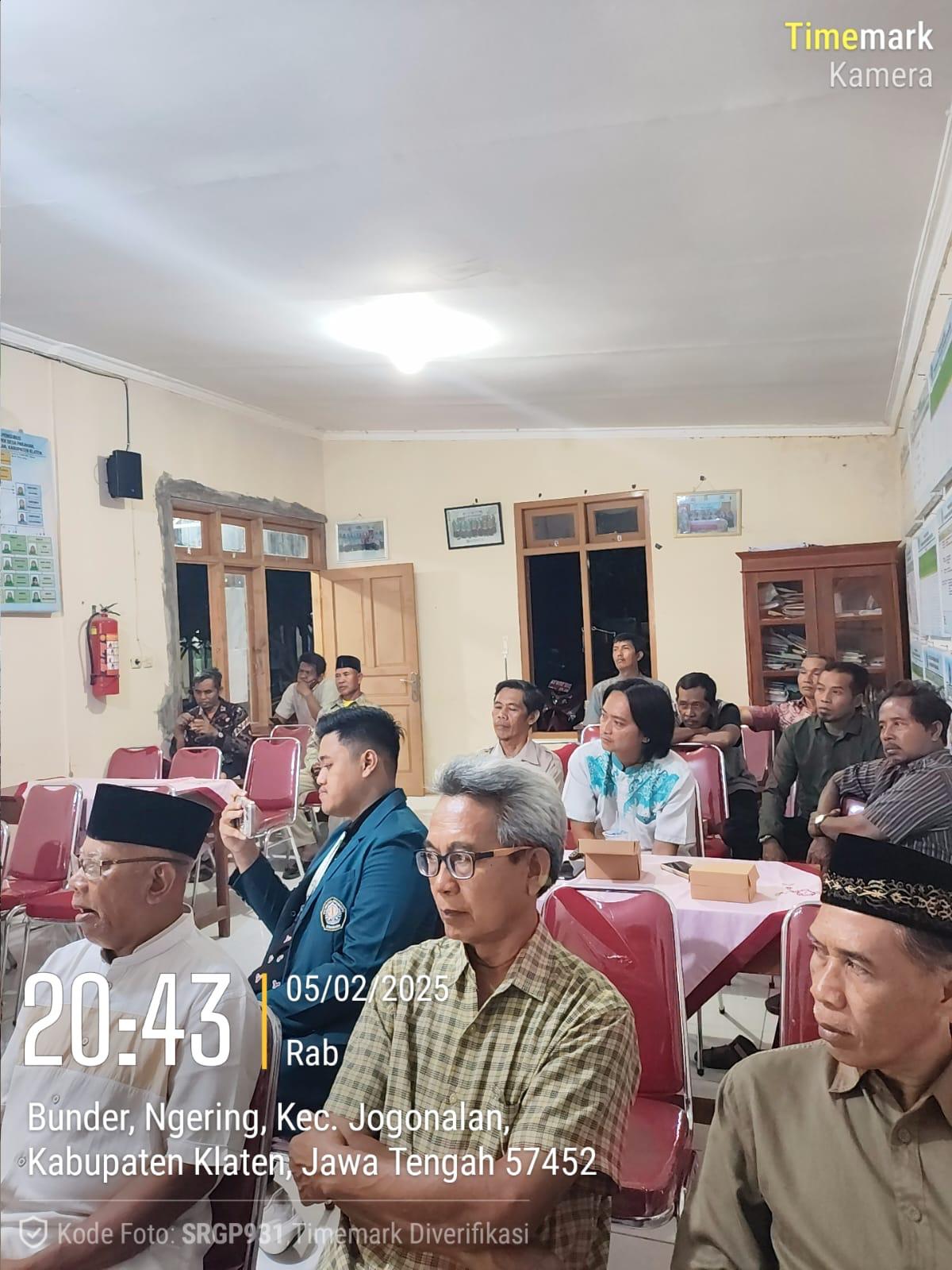 Green Chemistry! Bryant Andhika Mahasiswa KKN TIM 1 Undip 2025 bersama Rekan Kelompok Membuat Pengelolaan Sampah Berbasis Maggot untuk Meningkatkan Efisiensi TPS dan Mengurangi Dampak Lingkungan