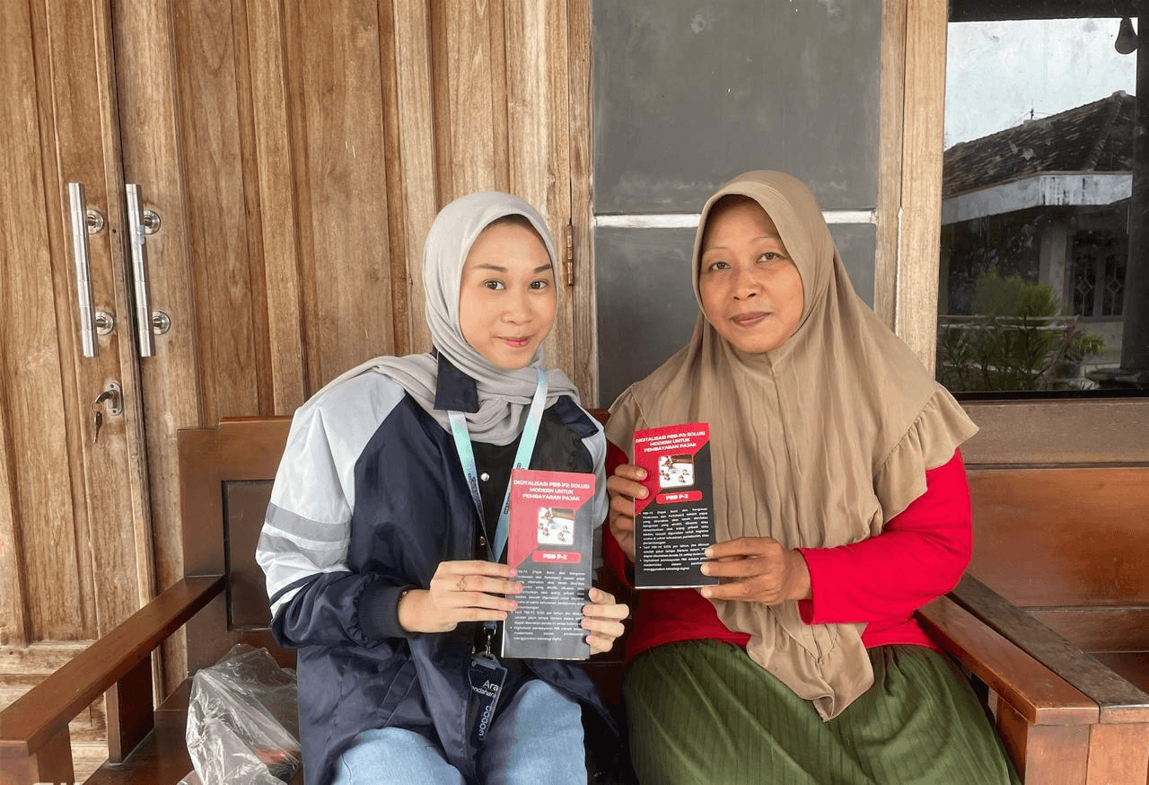 Mahasiswa KKN UNDIP Adakan Pendampingan Pembayaran PBB-P2 Online di Desa Godog, Sukoharjo Mahasiswa KKN UNDIP Adakan Pendampingan Pembayaran PBB-P2 Online di Desa Godog, Sukoharjo