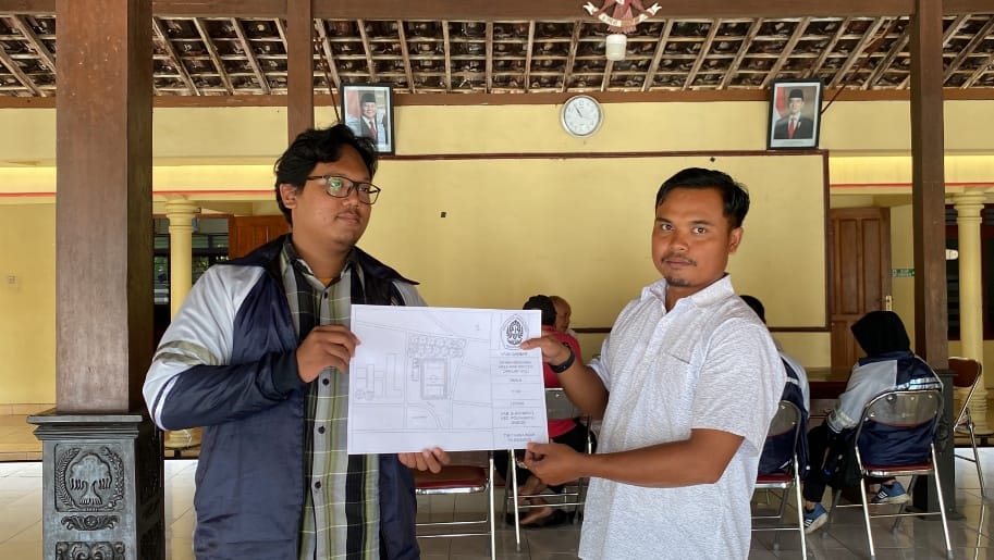 Mahasiswa KKN UNDIP Hadirkan Rancangan Desain Lapangan Mini Soccer di Desa Godog, Sukoharjo