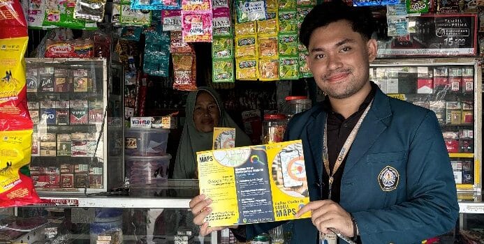 Dukung UMKM Desa Ngering, Mahasiswa KKN UNDIP Lakukan Pendampingan Pembuatan Profil Usaha Lokal dengan Google Maps
