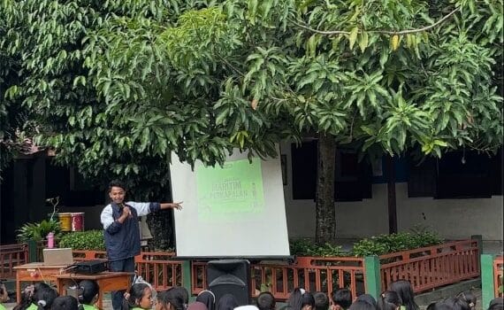 Kenalkan Dunia Maritim, Mahasiswa KKN UNDIP Edukasi Guru dan Murid Mengenai Jenis Kapal, Fungsi Pelabuhan, dan Keselamatan Laut di SD Negeri 1 Ngering, Klaten