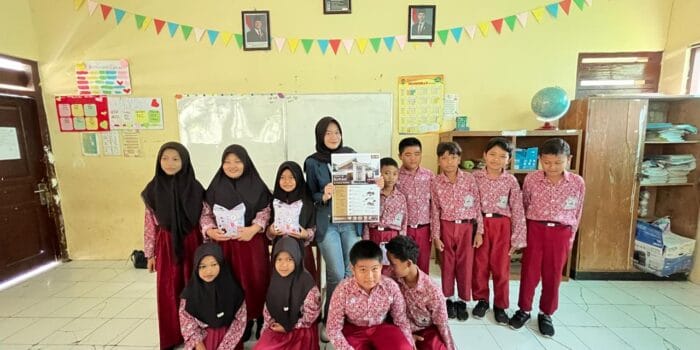 Mahasiswa KKN UNDIP Kenalkan Dasar Desain Arsitektur pada Anak SD Melalui Kegiatan Edukatif dan Interaktif 