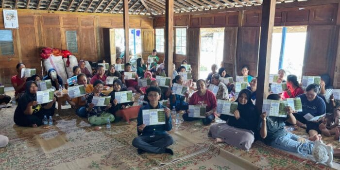 Mahasiswa KKN UNDIP Berdayakan Masyarakat Desa Lewat Program Rancangan BMC Dan Tahapan Berwirausaha