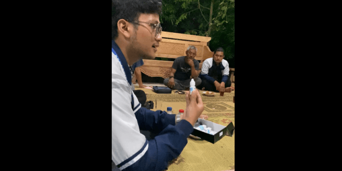 Mahasiswa KKN UNDIP Adakan Pelatihan Pengecekan Zat Kapur pada Air di Desa Jangglengan dengan Metode Water Hardness Test