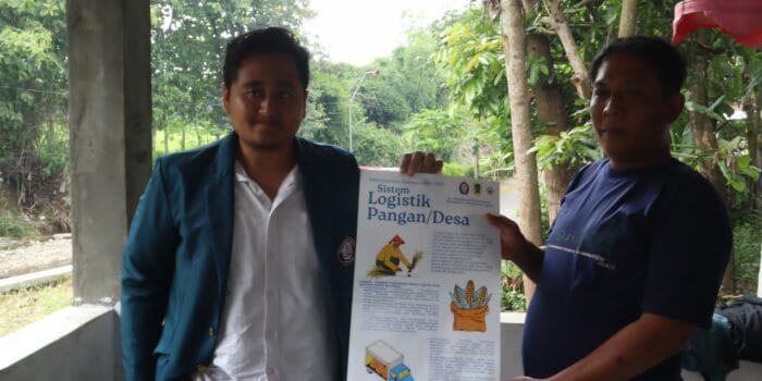 Mahasiswa KKN Undip Lakukan Pendampingan mengenai Logistik Desa dan Efisiensi Pengadaan Barang  kepada Tengkulak Desa Gentan