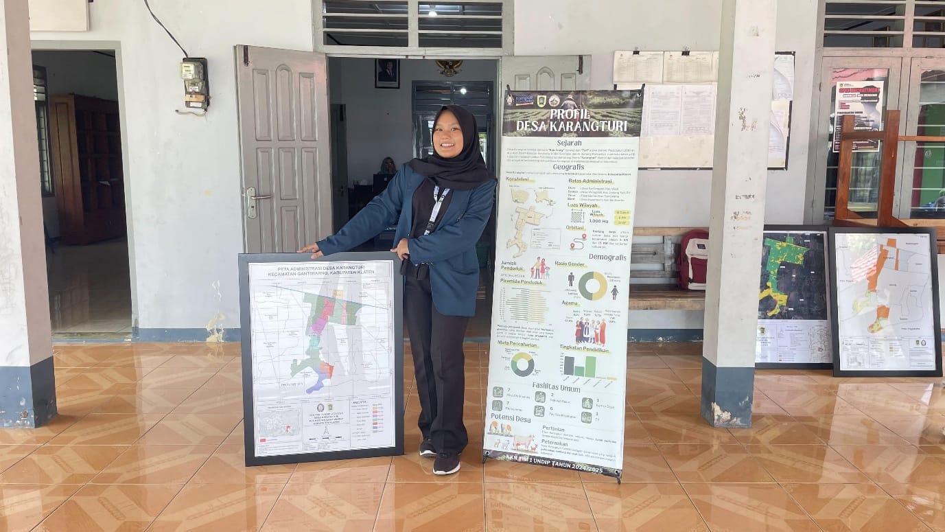 Optimalisasi Media Informasi: Mahasiswa KKN UNDIP Sajikan Informasi Profil Desa Karangturi melalui Infografis Menarik