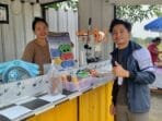 Tingkatkan Brand Awareness pada UMKM, Mahasiswa KKN UNDP Dampingi Penggunaan Google Maps untuk Pelaku Usaha di Desa Jati