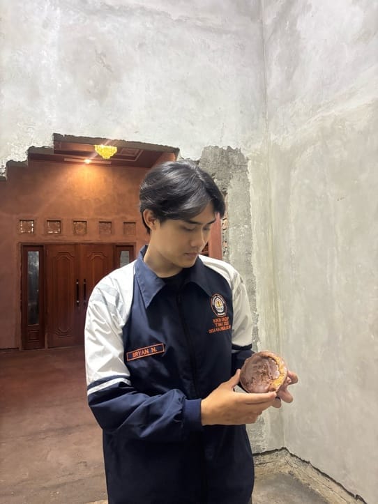 Revitalisasi UMKM Gula Jawa di Desa Kaliwuluh, Mahasiswa KKN Undip Beri Pendampingan dan Pelatihan