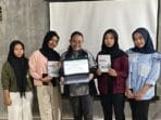 Kuasai Pencatatan Keuangan, Mahasiswa KKN UNDIP Edukasi Karang Taruna Dukuh Jetak Tingkatkan Keterampilan Administrasi