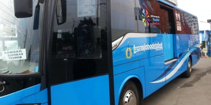 Mobilitas Hijau Bukan Pilihan Lagi: ASN DKI Jakarta Wajib Naik Transportasi Umum