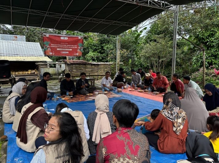 Mahasiswa KKN UNS Tingkatkan Daya Saing Kopi Lokal melalui Sosialisasi Pengolahan, Branding, dan Pemasaran di Desa Genggelang Lombok Utara Mahasiswa KKN UNS Tingkatkan Daya Saing Kopi Lokal melalui Sosialisasi Pengolahan, Branding, dan Pemasaran di Desa Genggelang Lombok Utara