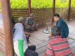 Mahasiswa KKN UNDIP Gelar Edukasi Pertolongan Pertama di Pantai ISTAMBUL, Demak