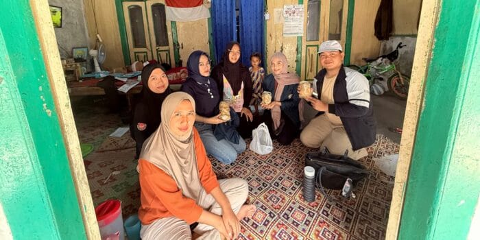 Mahasiswa UNDIP Dukung UMKM Pesisir Demak Lewat Program Kuliah Kerja Nyata Tematik