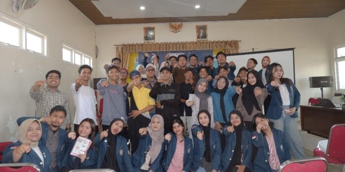 Tingkatkan Branding Potensi Desa, Mahasiswa KKN UNDIP Berkolaborasi dengan Karang Taruna Tri Desa di Bonang, Demak