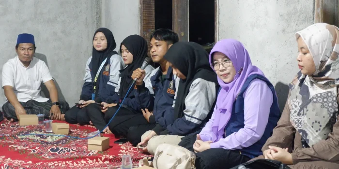 Mahasiswa Tim 122 KKN-T Universitas Diponegoro Gelar Sarasehan Bersama Warga Desa Tugu, Demak