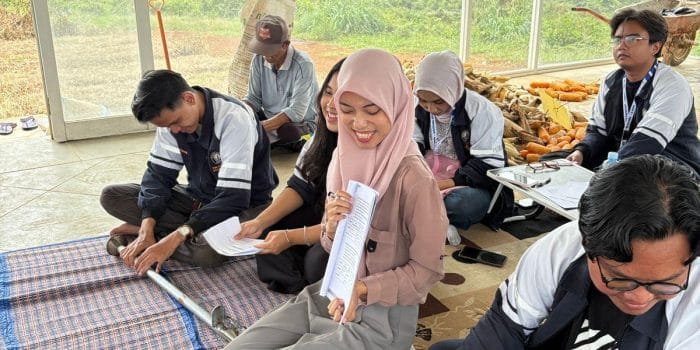 Mahasiswa KKN-T Universitas Diponegoro Kenalkan Pencatatan Keuangan Manajerial kepada Warga Dusun Cepoko, Batang